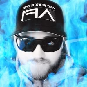 Meet your Posher, Kenny